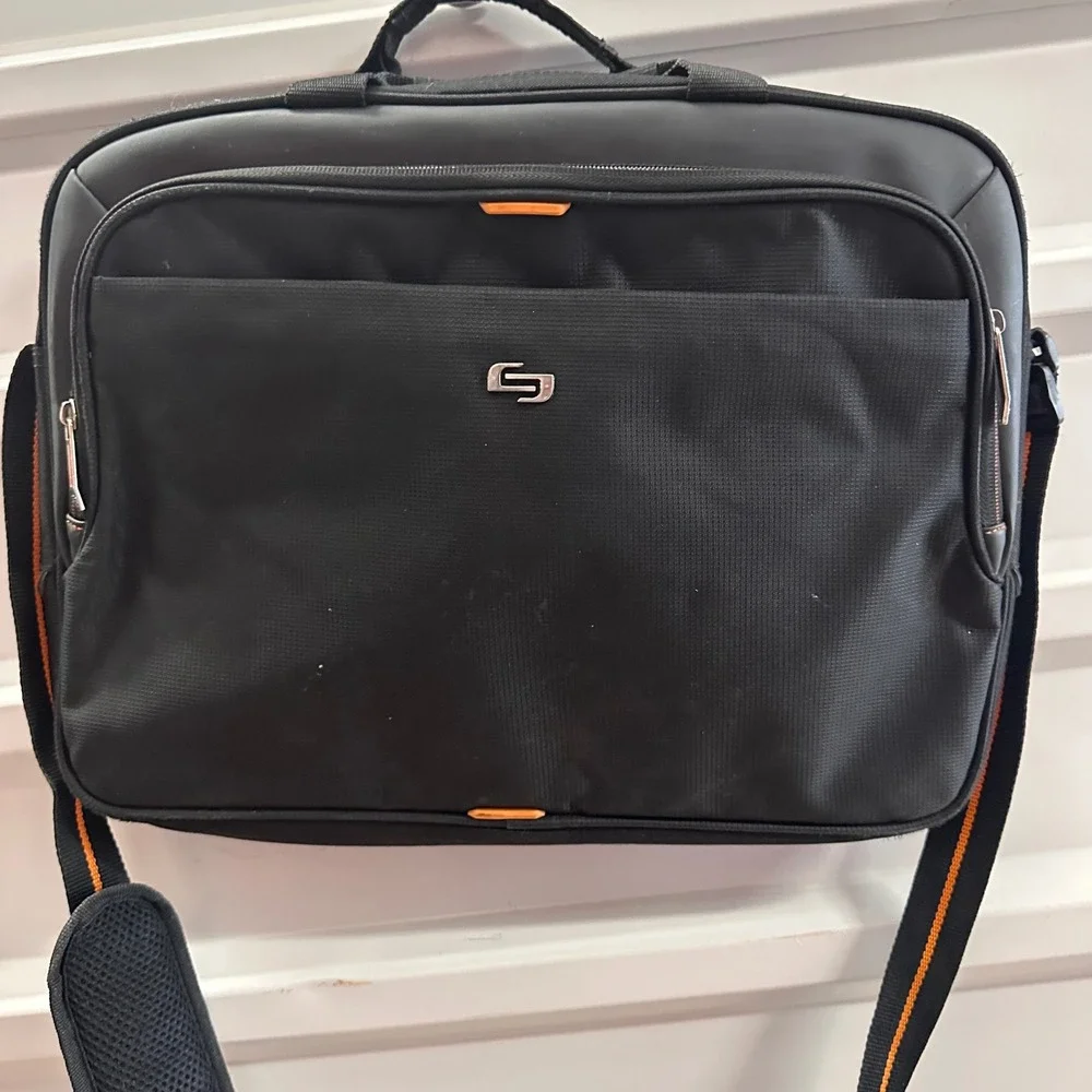 Solo Black Laptop‎ Briefcase Messenger Bag Orange Interior Padded Laptop Sleeve